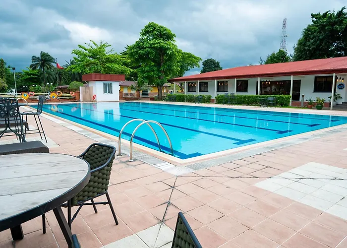 Heliconia Park Hotel And Golf Resort
